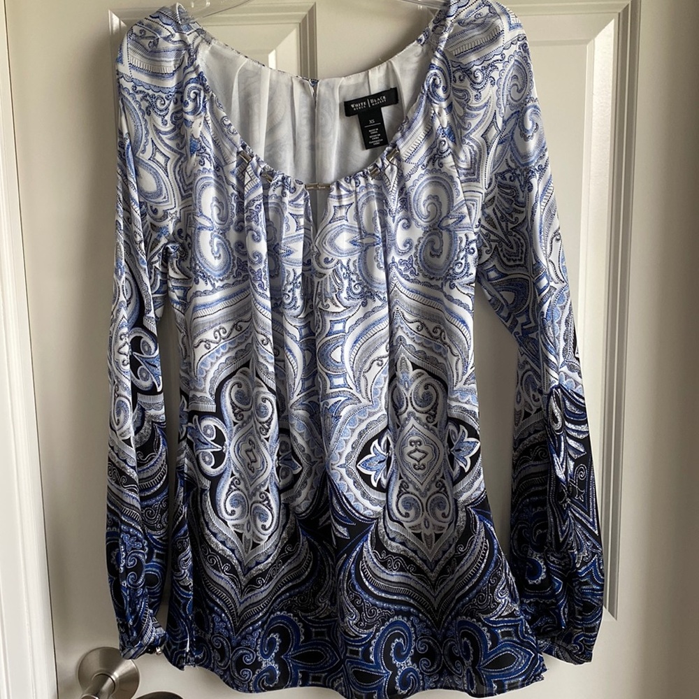 Blue paisley flowy blouse by WHBM